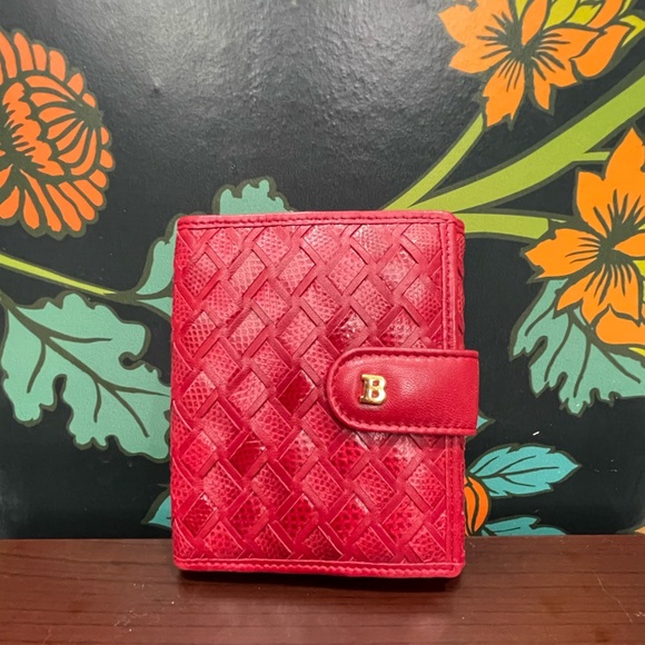 Bally Vintage Red Embossed Leather Wallet – Like New - Picture 2 of 8